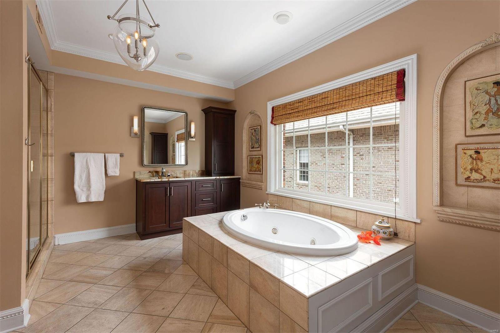 Central Row Twnhms - Residential