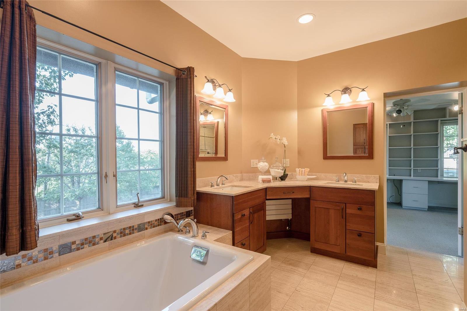 Hillcrest - Residential