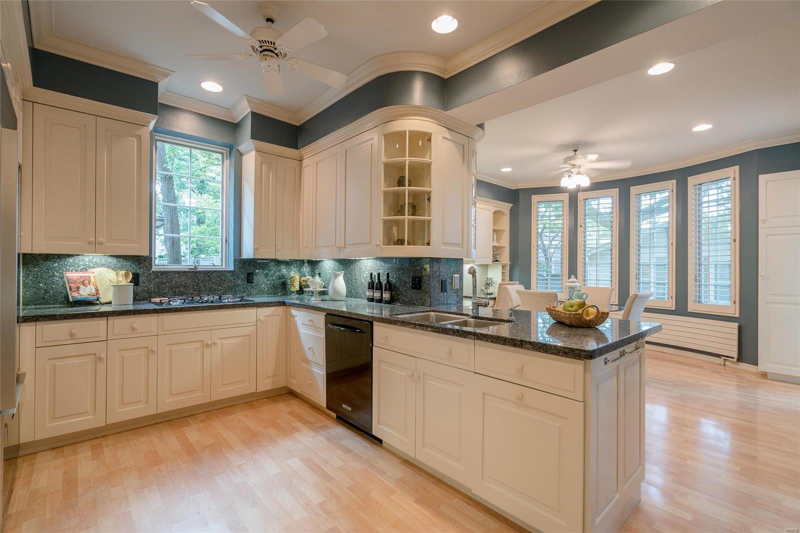 Hillcrest - Residential