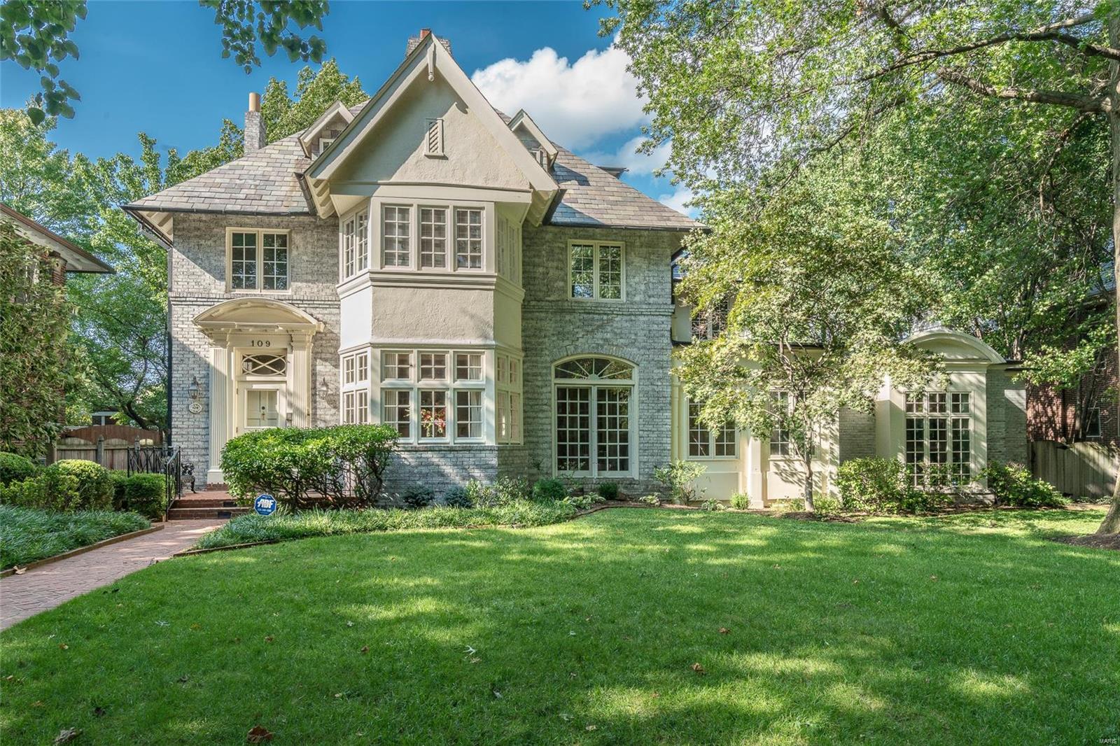 Hillcrest - Residential