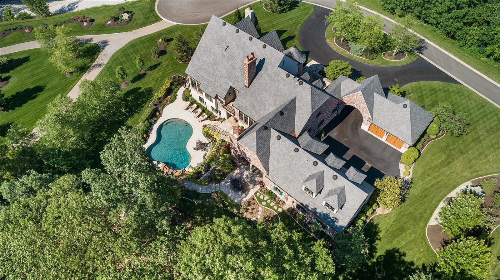 St Albans Bluffs Neighborhood - Residential