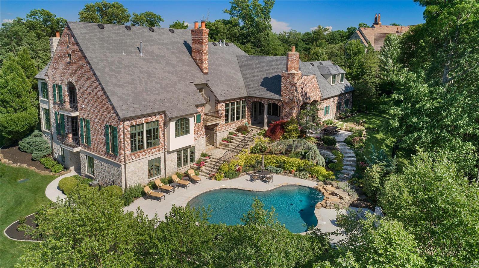 St Albans Bluffs Neighborhood - Residential