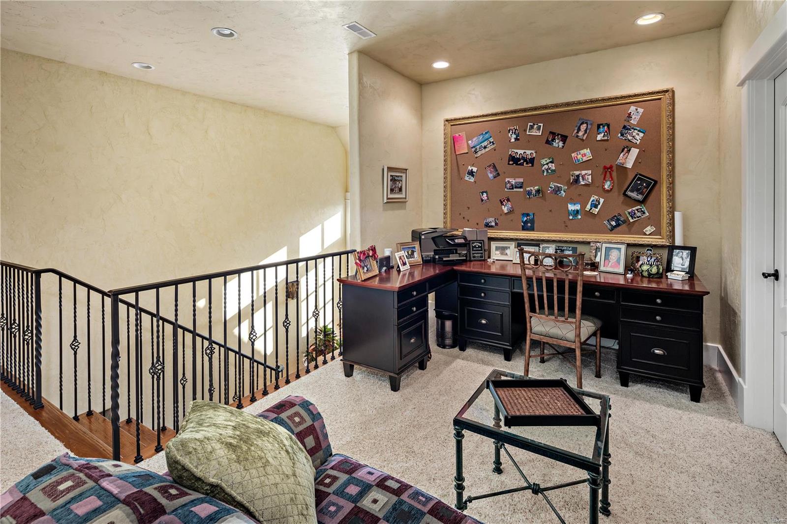 St Albans Bluffs Neighborhood - Residential