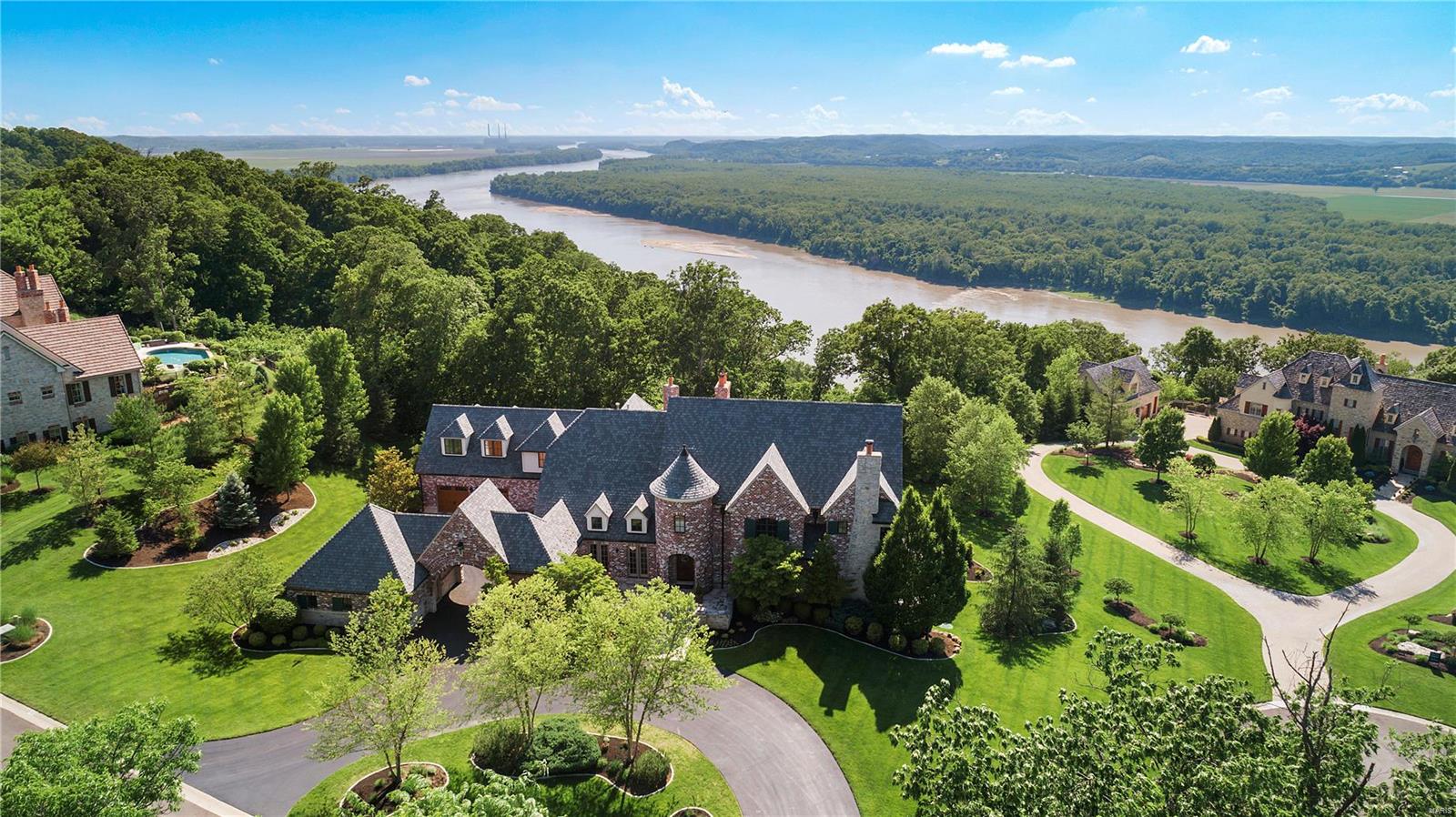 St Albans Bluffs Neighborhood - Residential