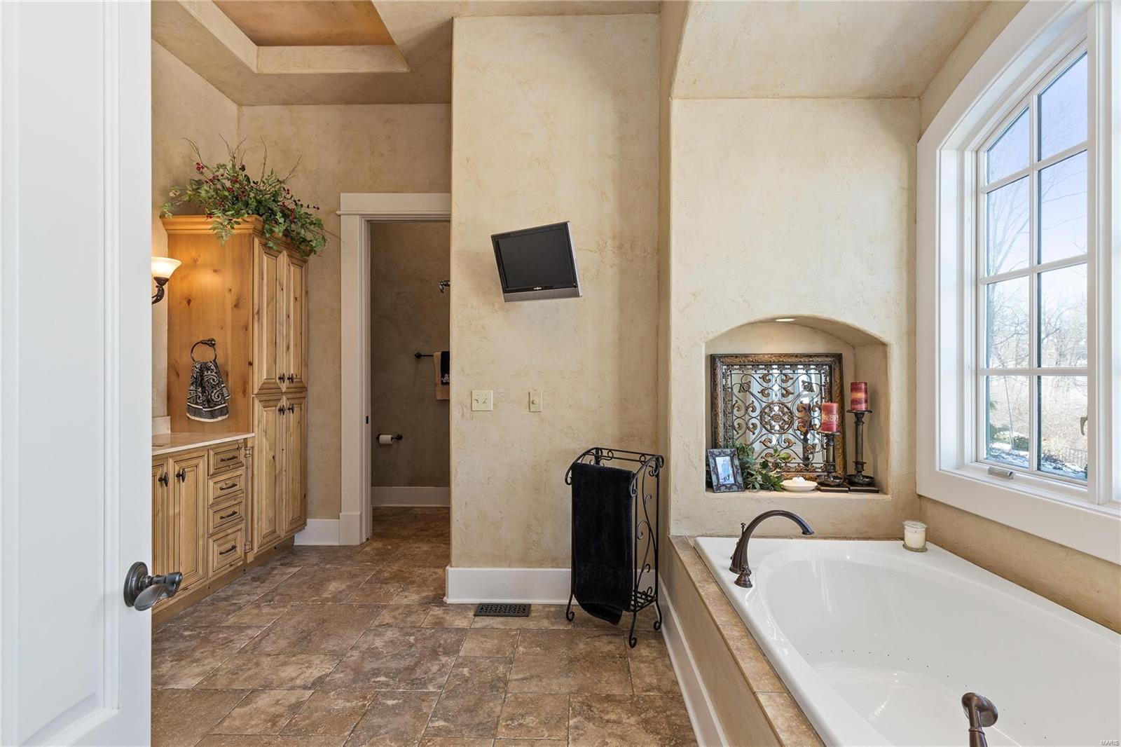 St Albans Bluffs Neighborhood - Residential