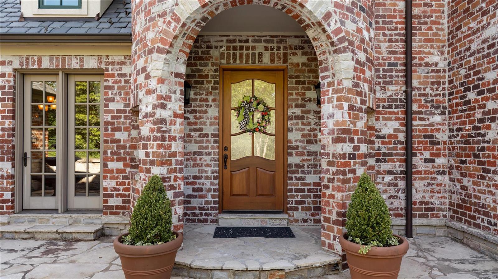 St Albans Bluffs Neighborhood - Residential