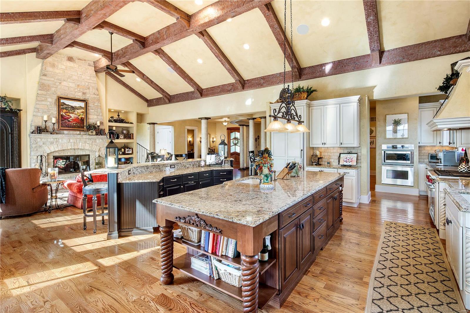 St Albans Bluffs Neighborhood - Residential