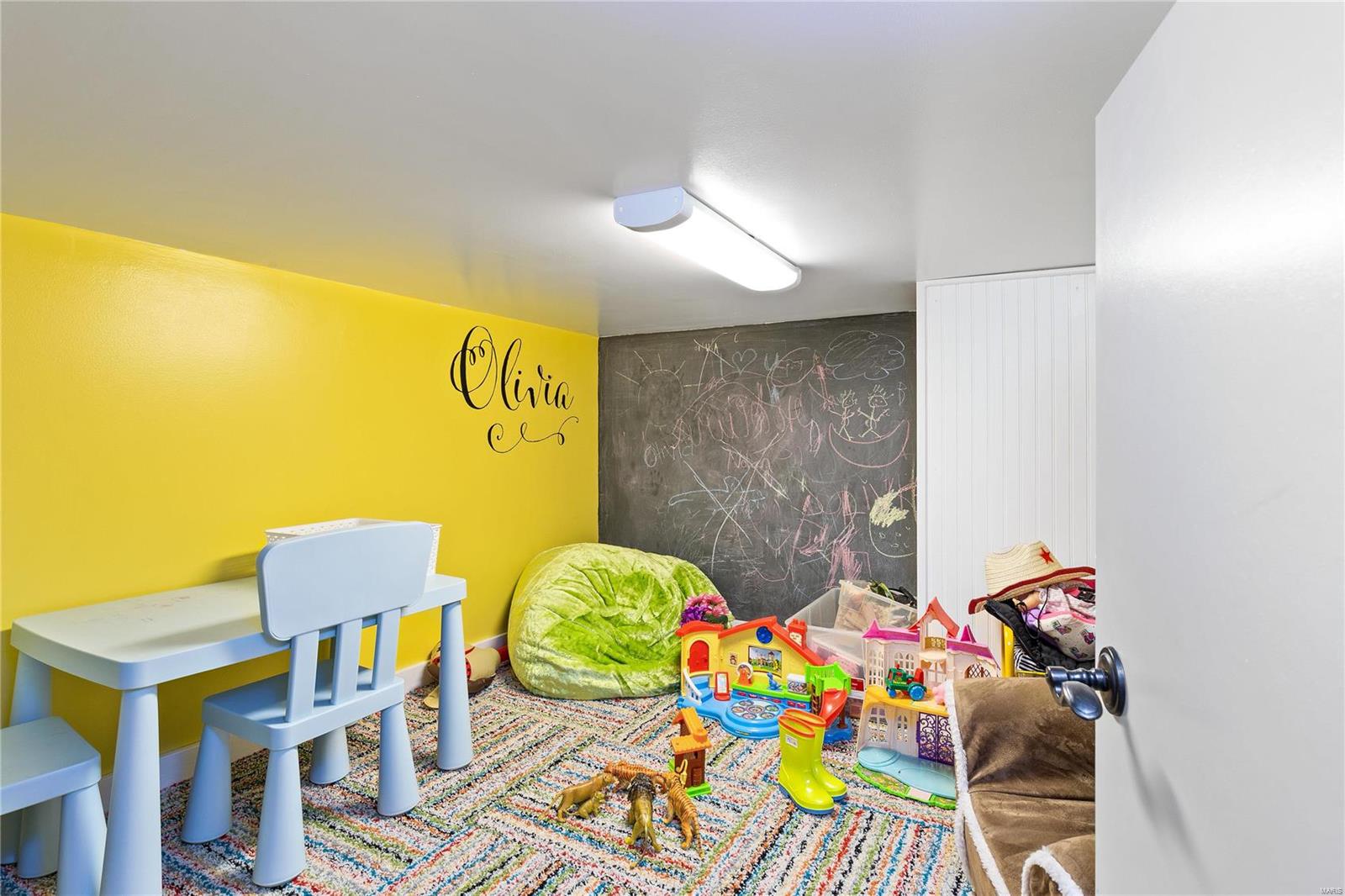 St Albans Bluffs Neighborhood - Residential