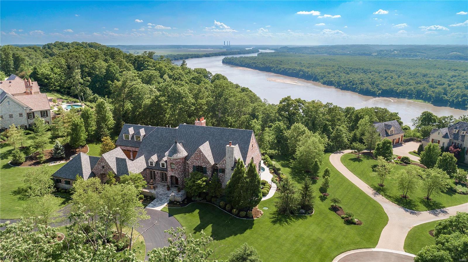 St Albans Bluffs Neighborhood - Residential