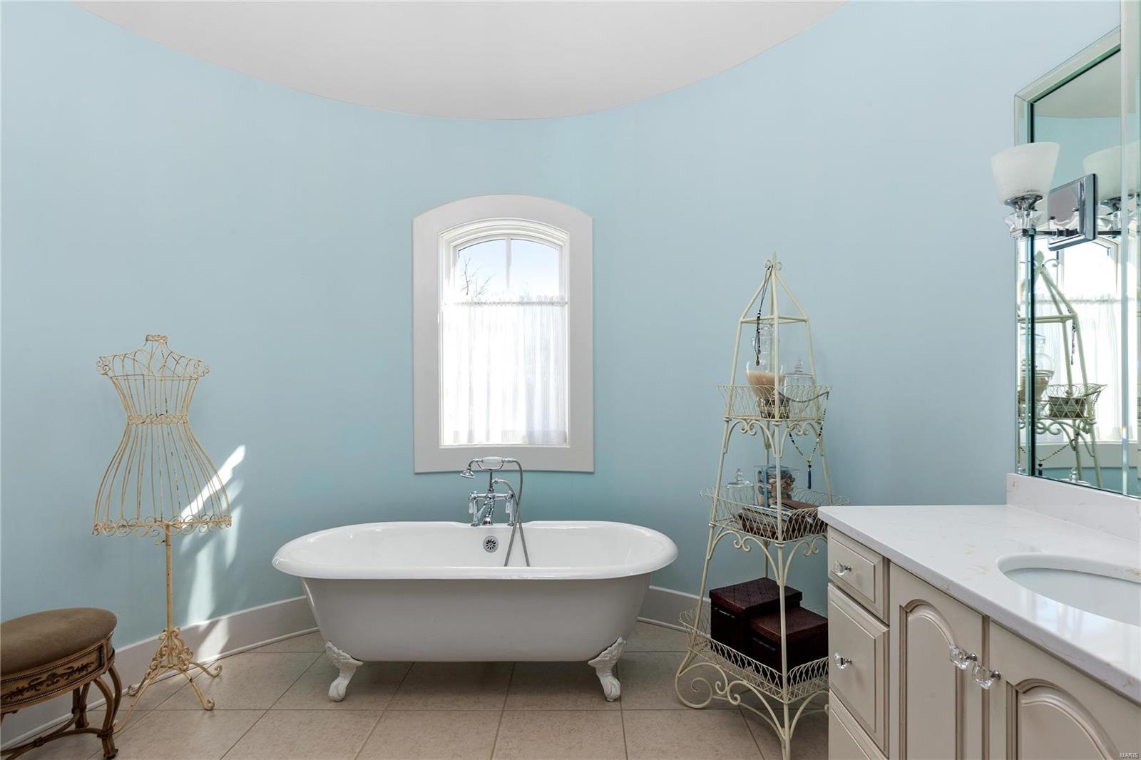 St Albans Bluffs Neighborhood - Residential