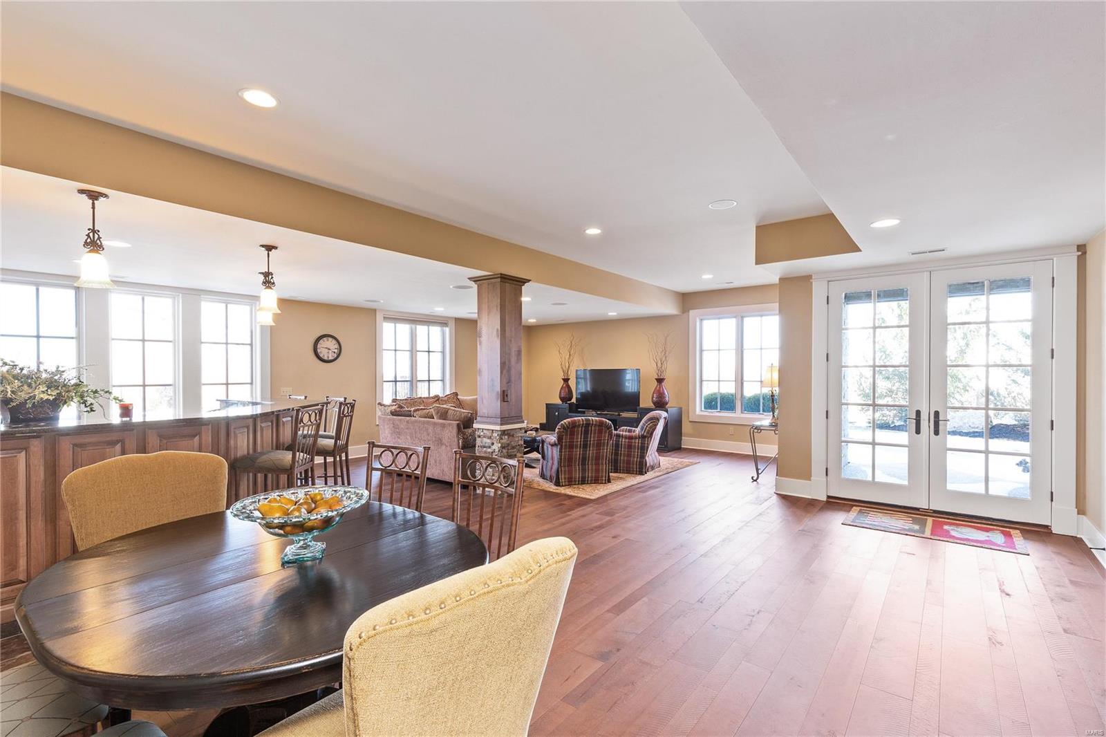 St Albans Bluffs Neighborhood - Residential