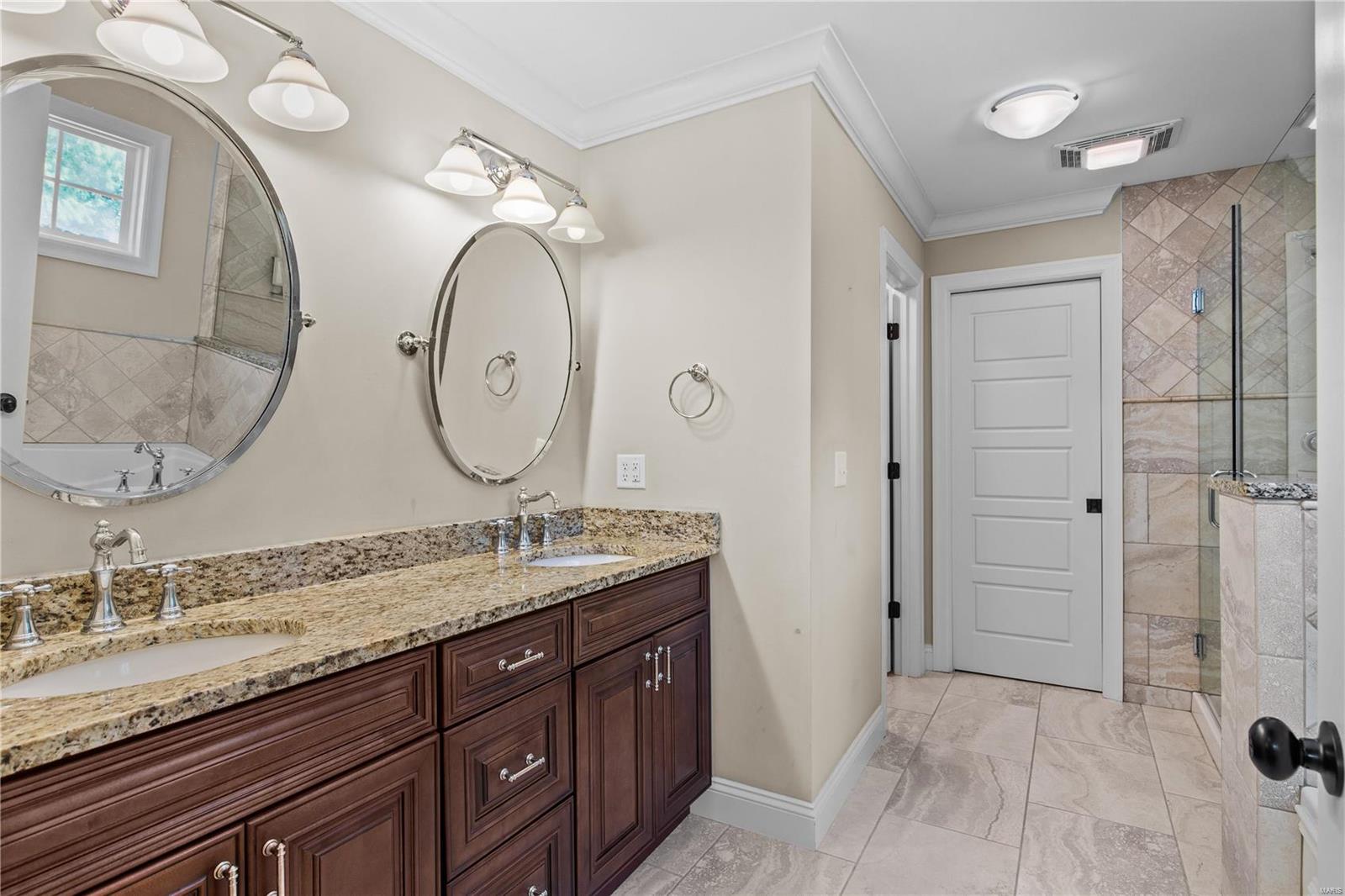 High School Terrace - Residential