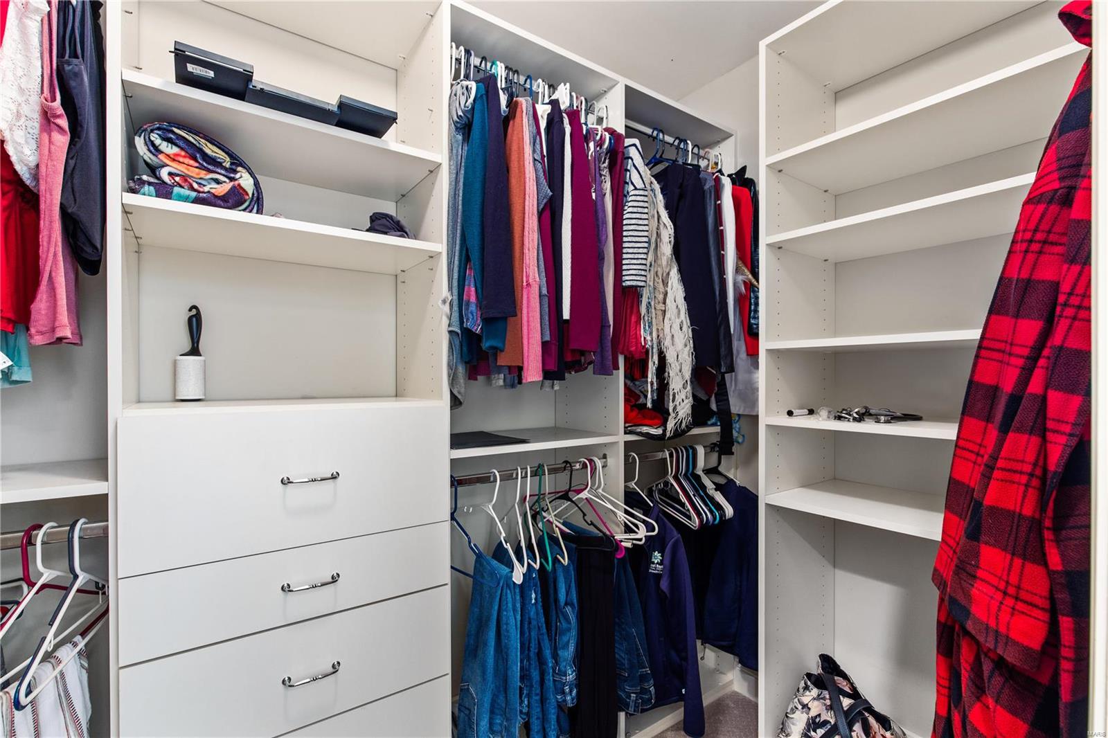 High School Terrace - Residential