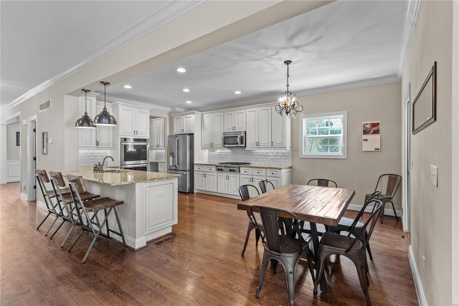 High School Terrace - Residential