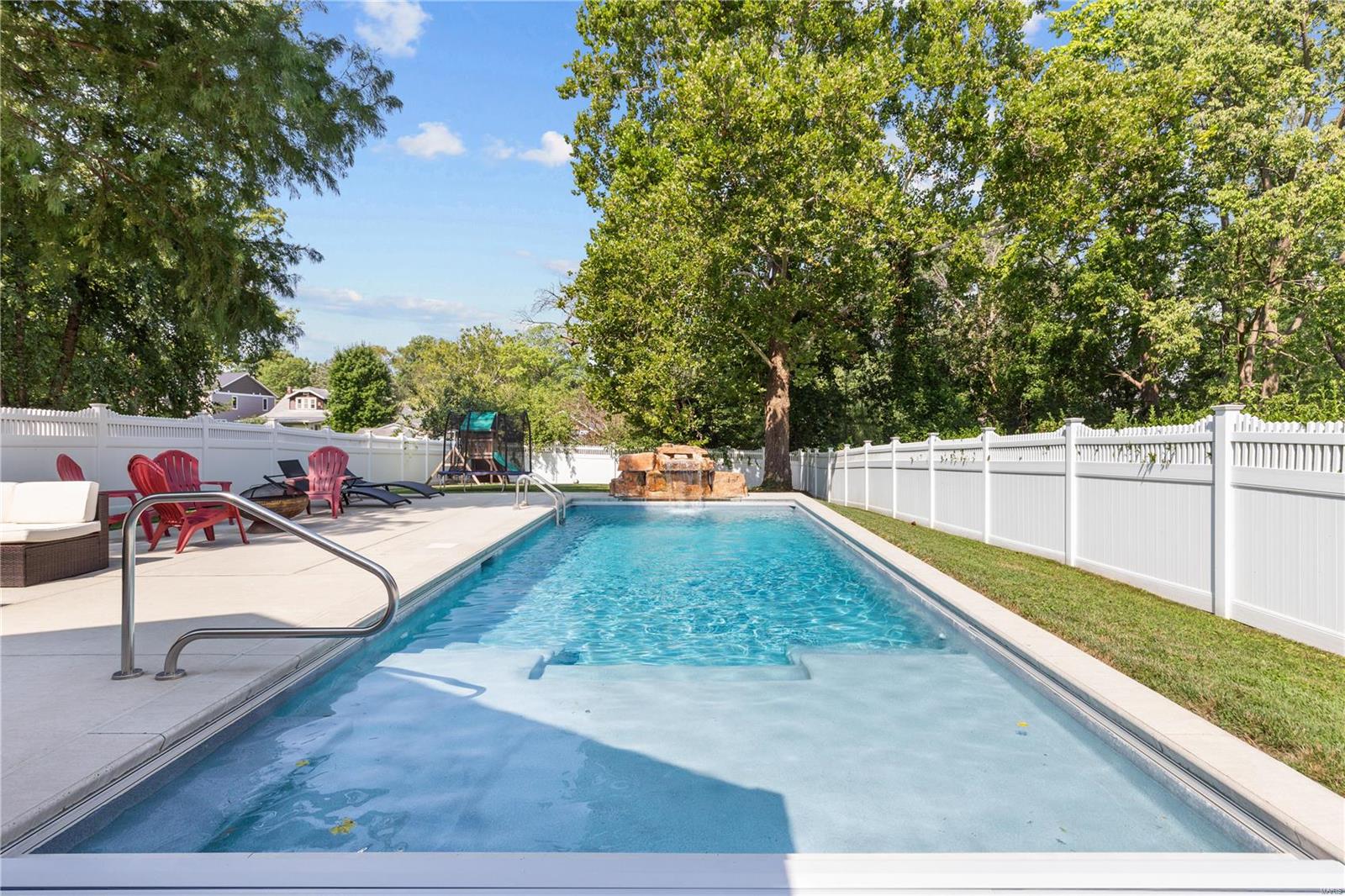 High School Terrace - Residential