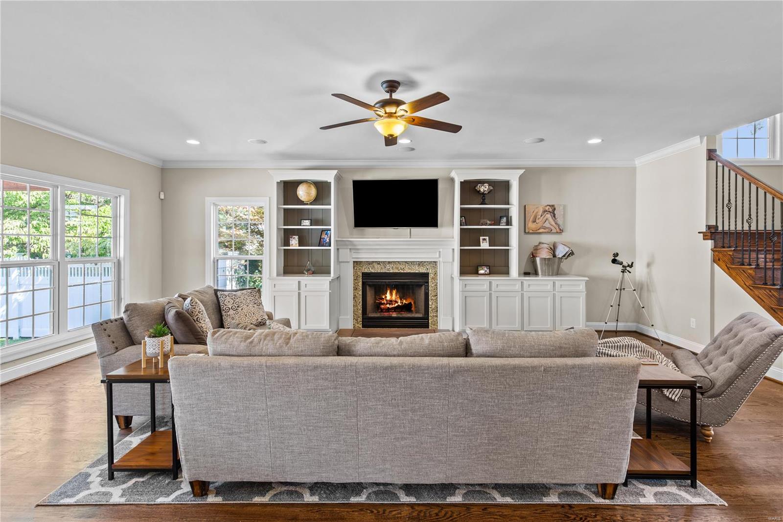 High School Terrace - Residential