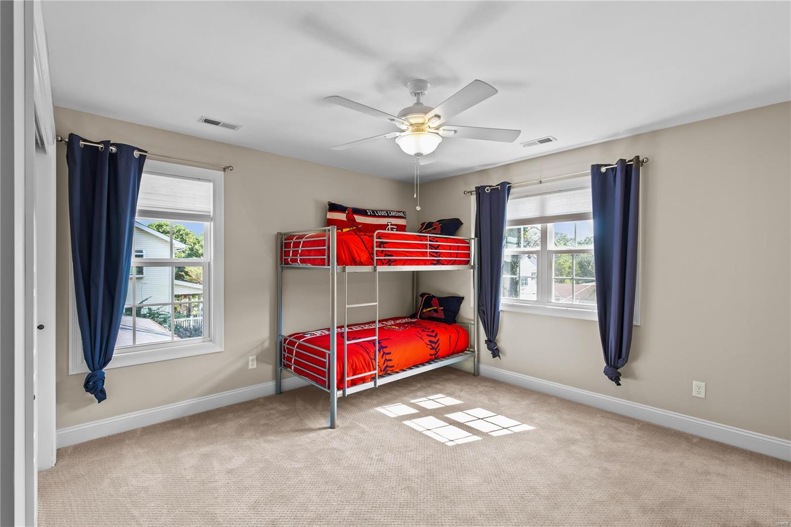 High School Terrace - Residential