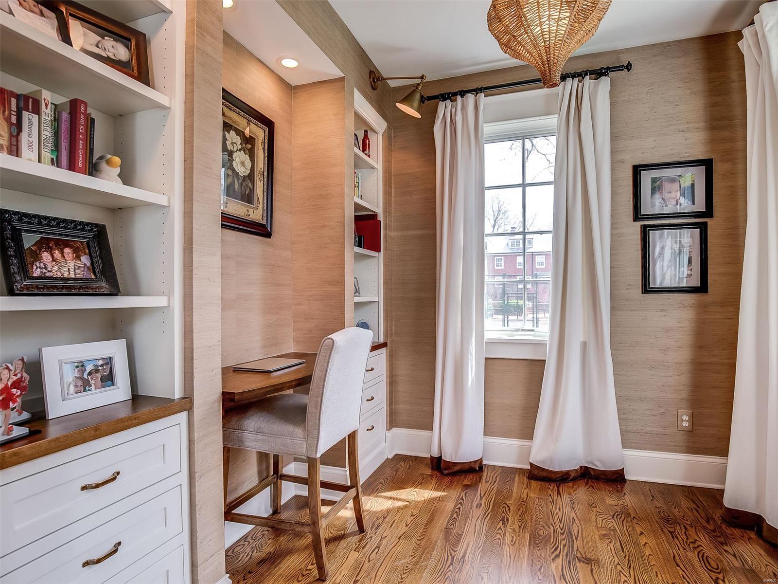 Mcdonald Tr Pt 2 Lts 31 & 32 & Sarpy - Residential