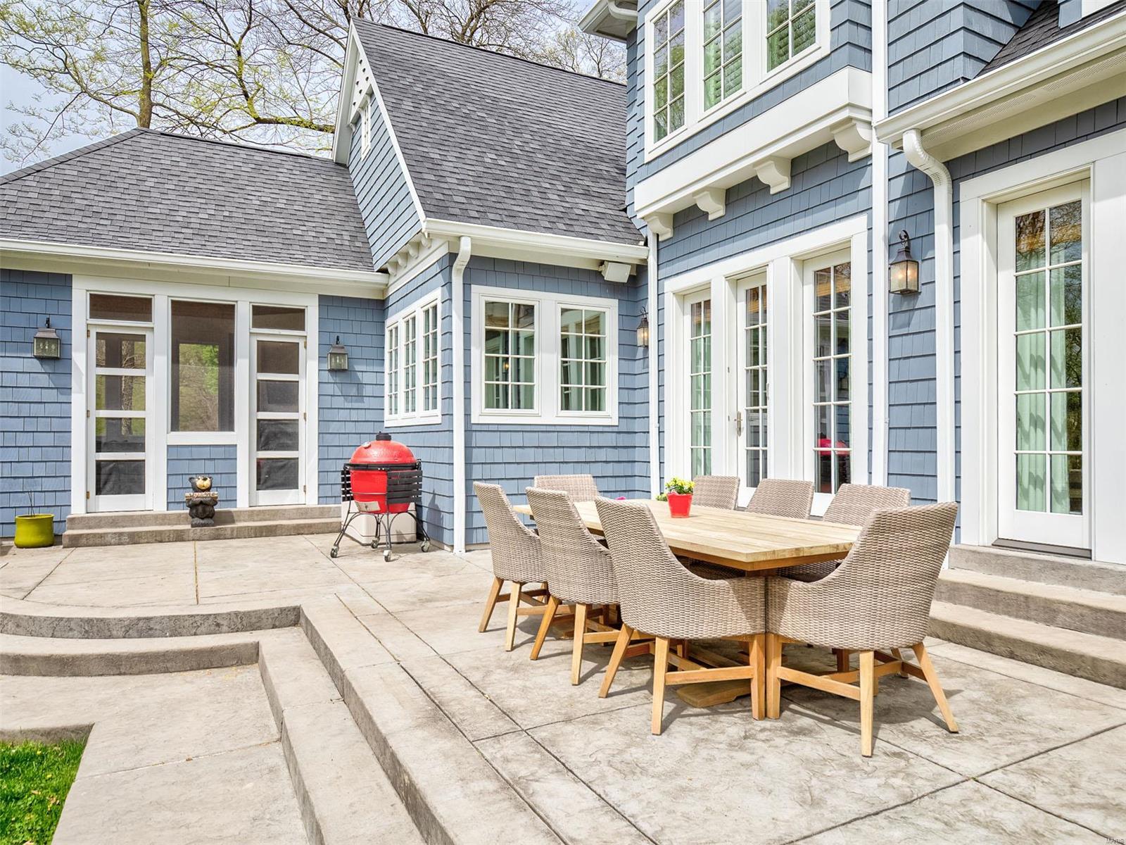 Mcdonald Tr Pt 2 Lts 31 & 32 & Sarpy - Residential