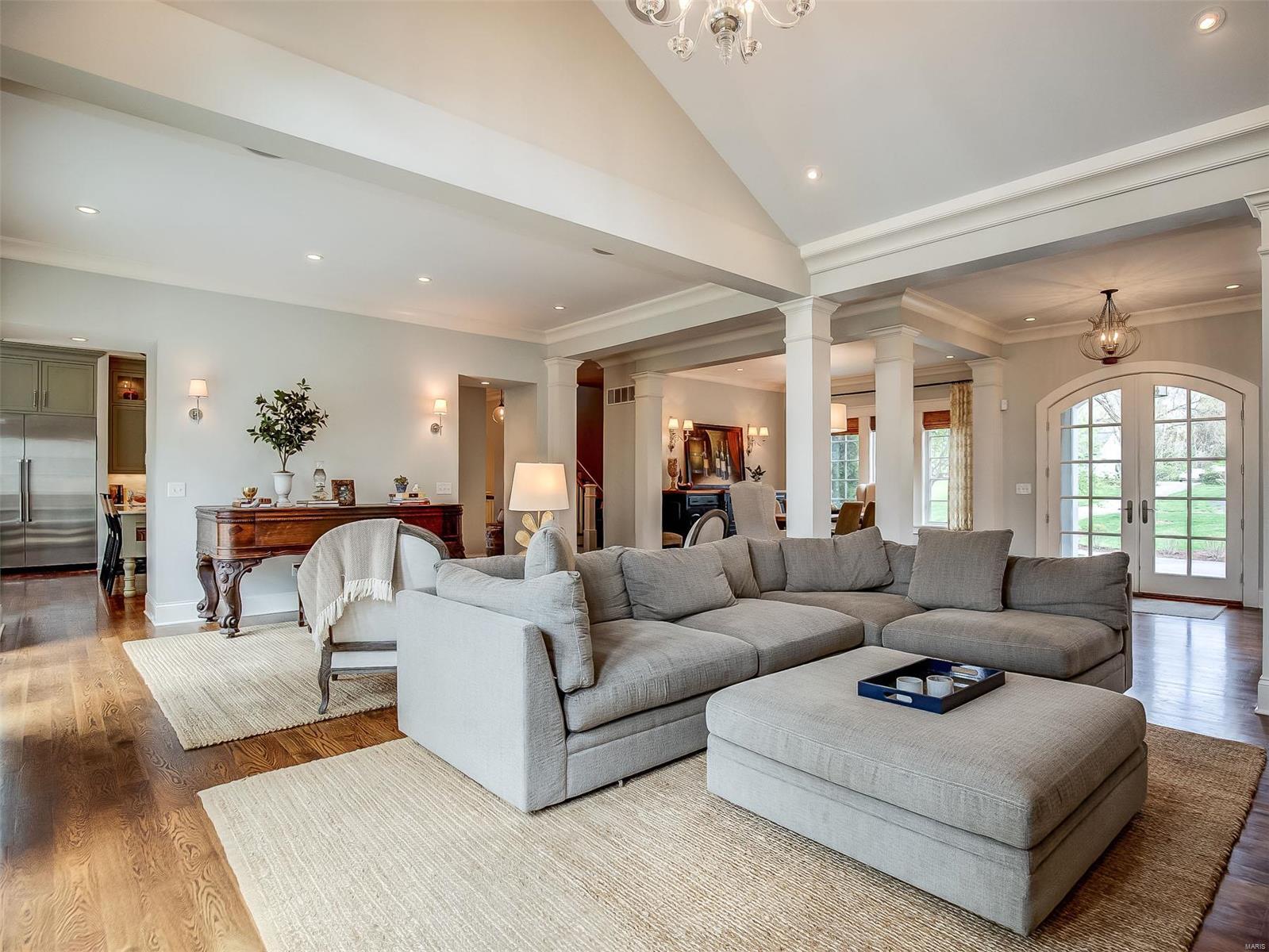 Mcdonald Tr Pt 2 Lts 31 & 32 & Sarpy - Residential