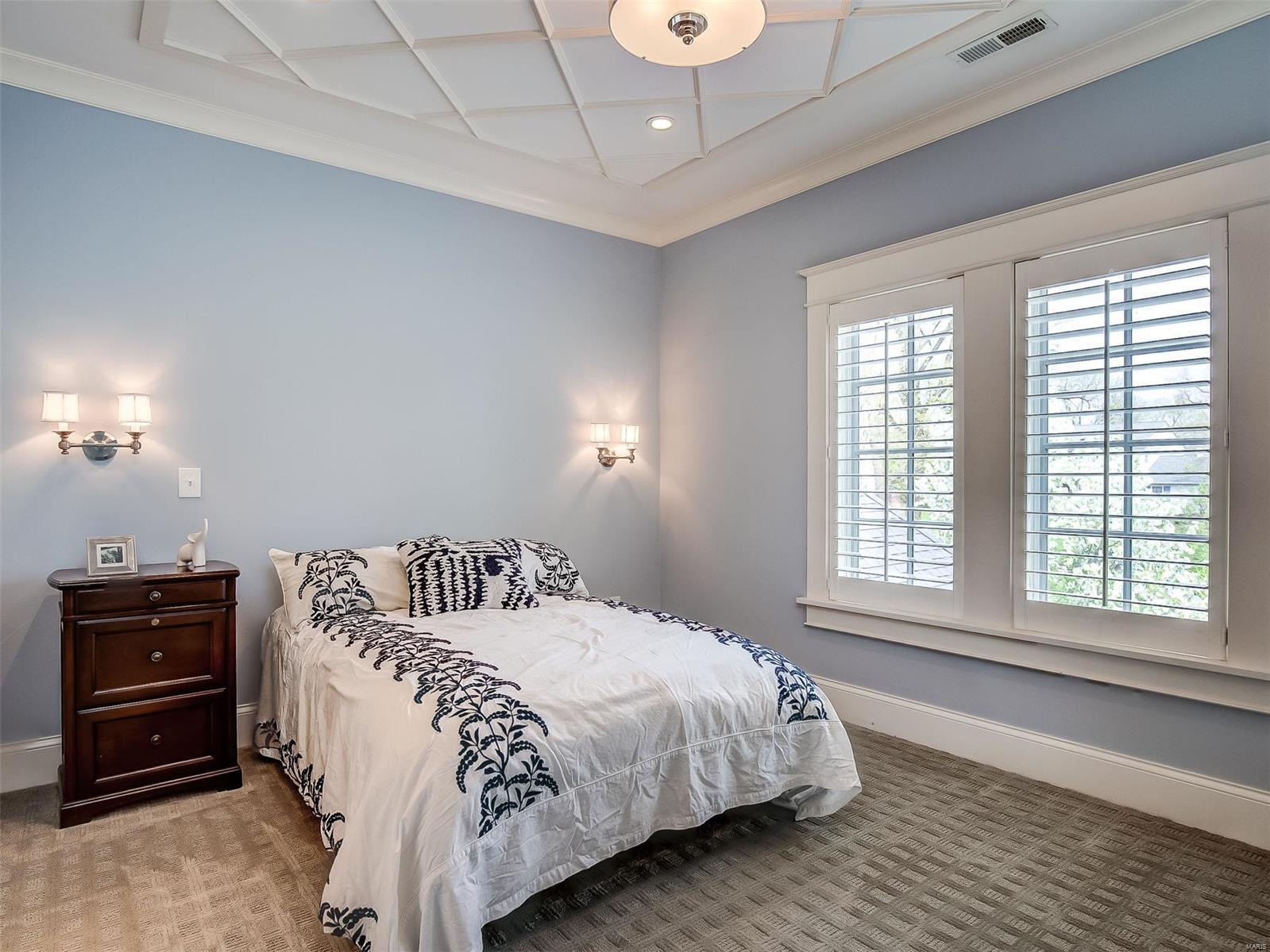 Mcdonald Tr Pt 2 Lts 31 & 32 & Sarpy - Residential