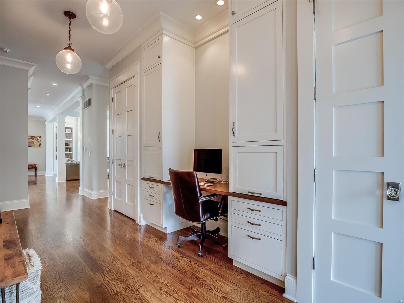 Mcdonald Tr Pt 2 Lts 31 & 32 & Sarpy - Residential