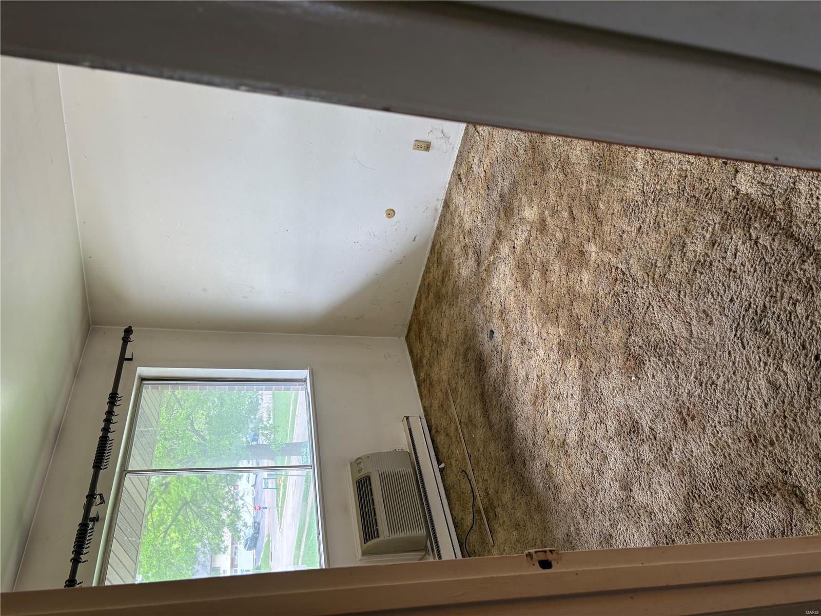 Hazelcrest Condo - Residential
