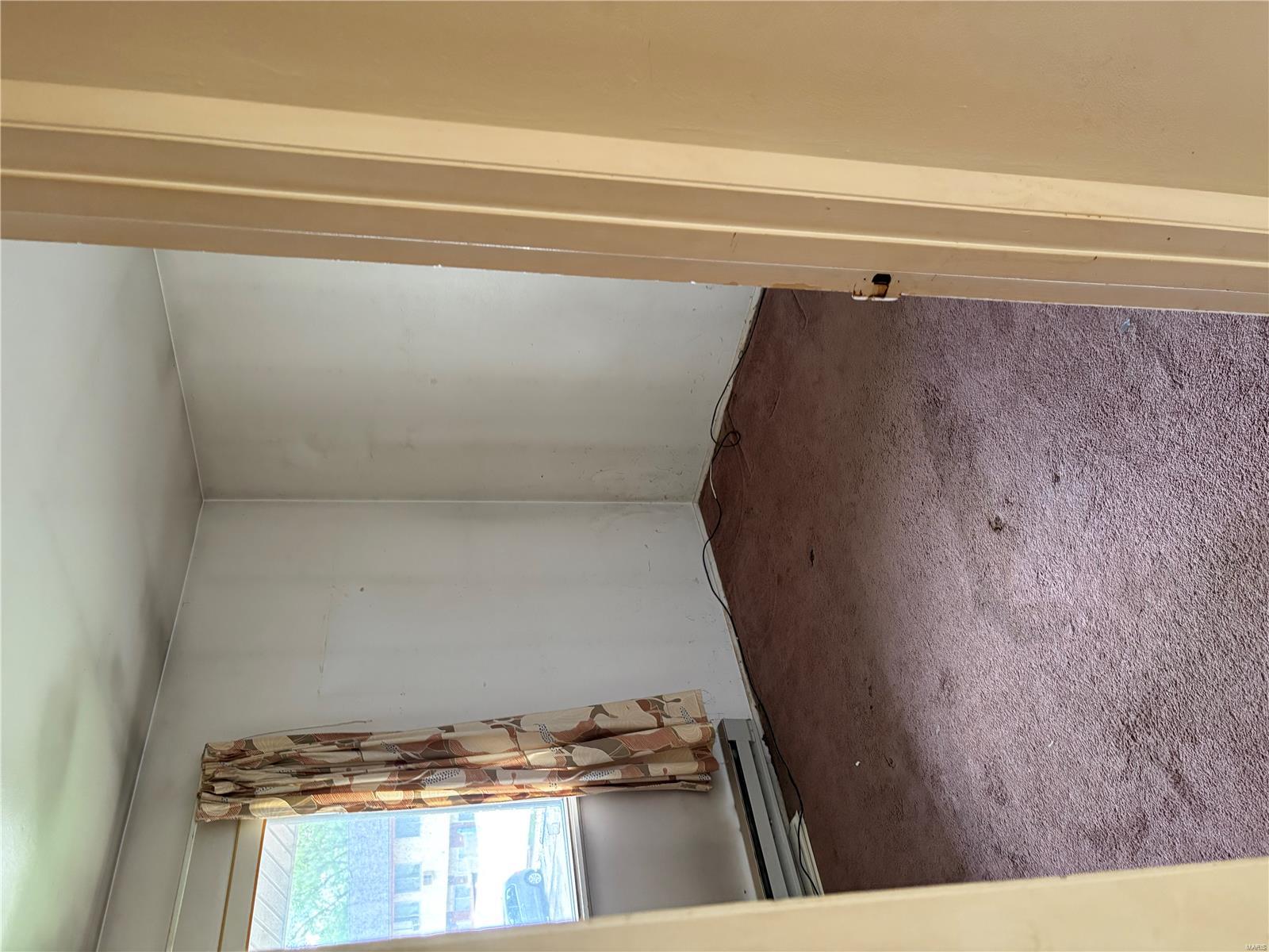 Hazelcrest Condo - Residential