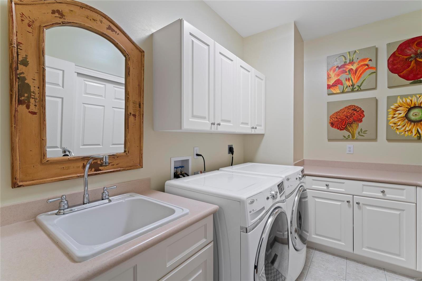 Country Lake Estates - Residential