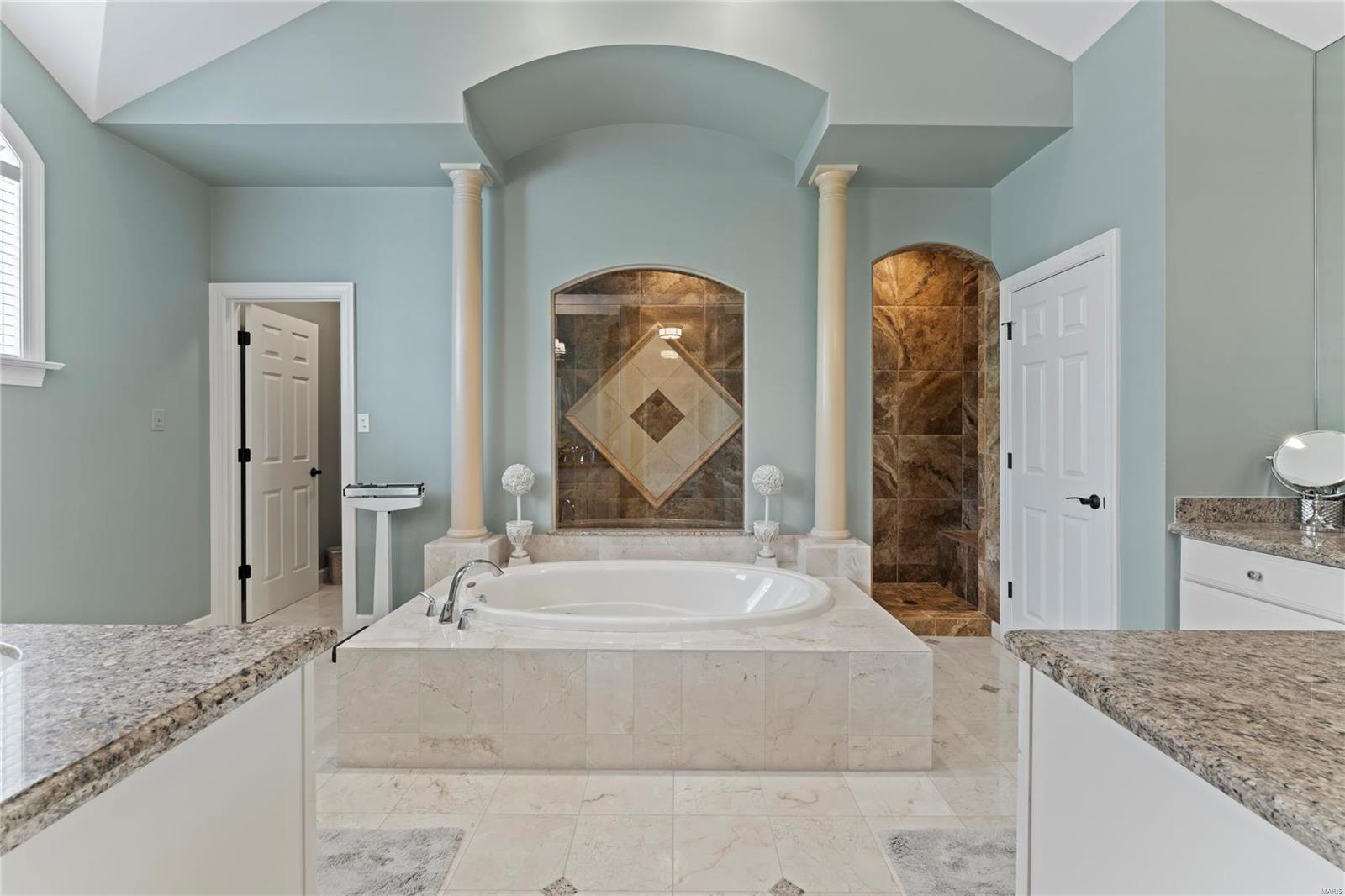 Country Lake Estates - Residential