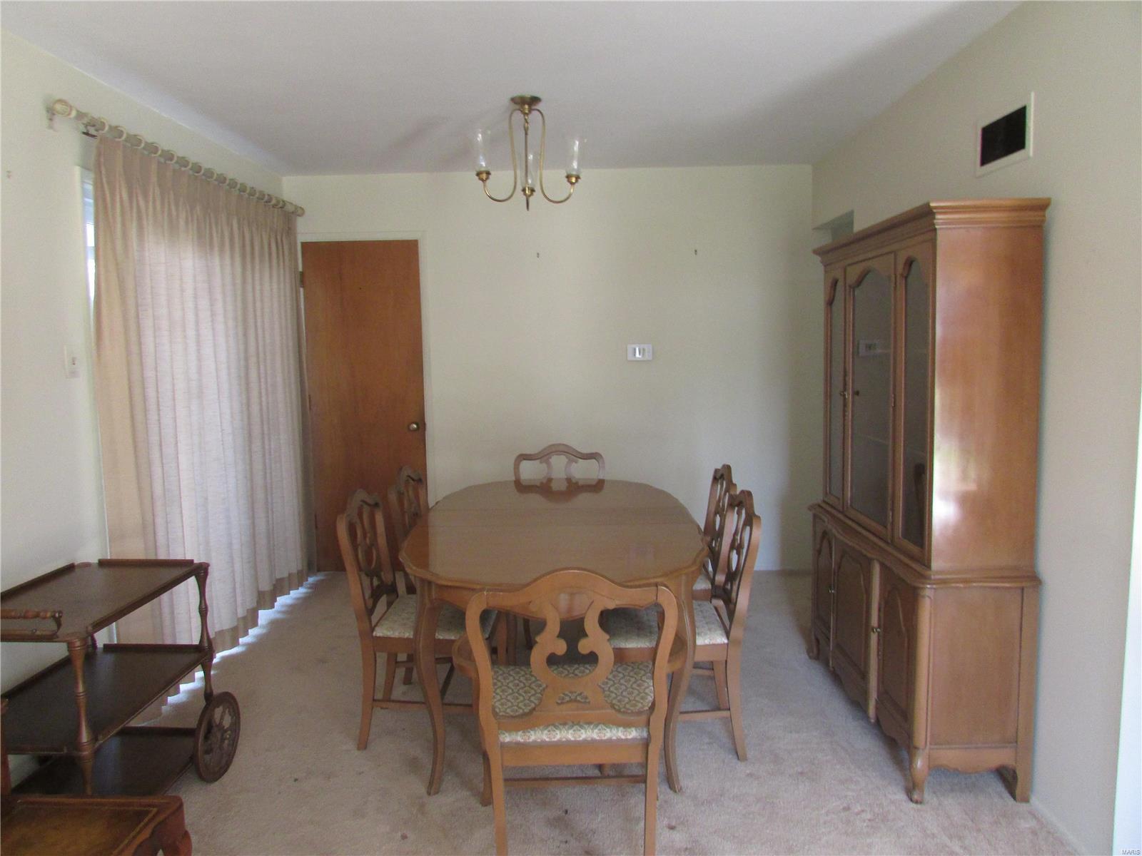 Foxrun 1 - Residential