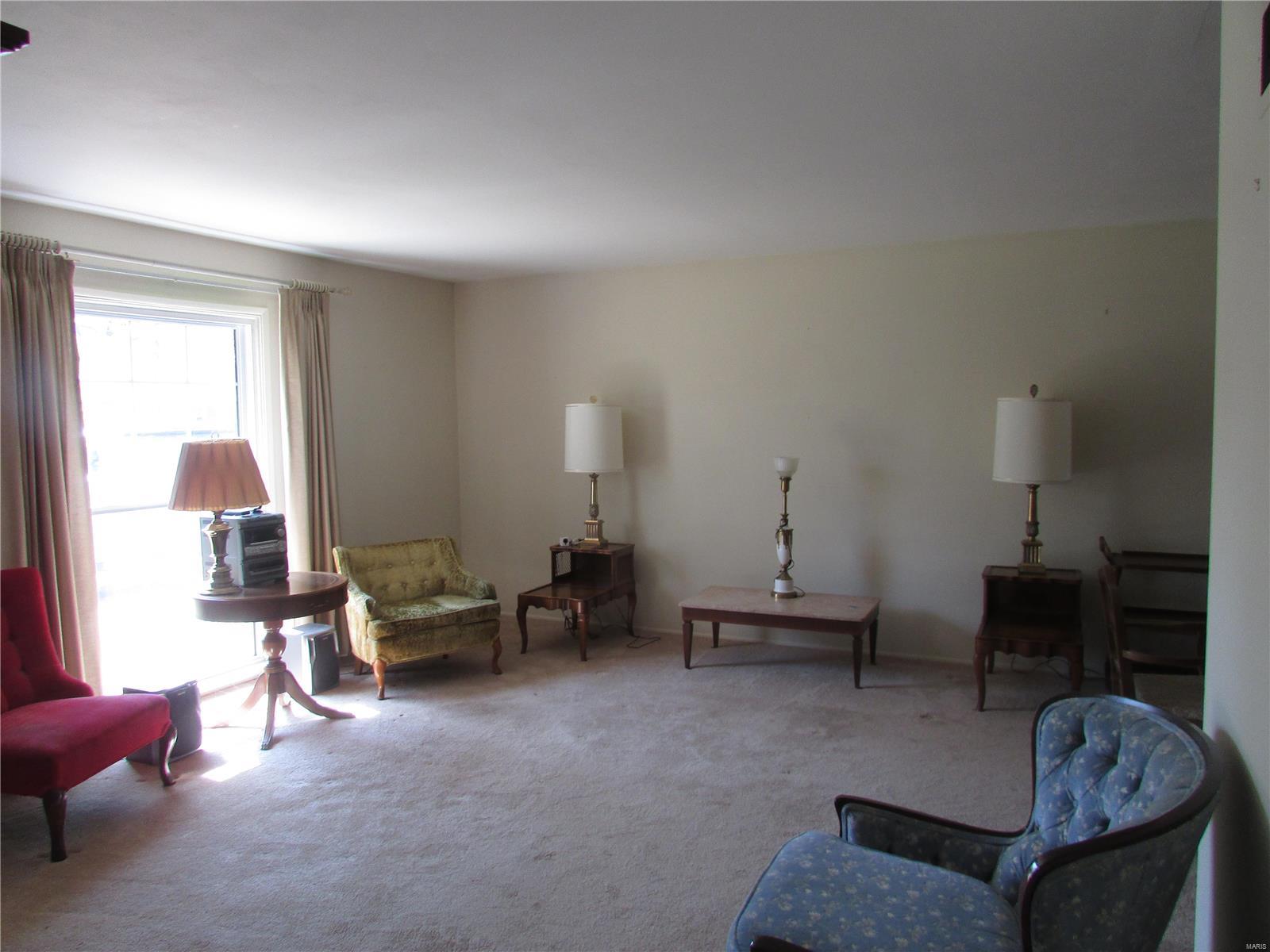 Foxrun 1 - Residential