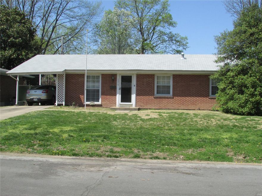 Nice curb appeal brick and vinyl, 3 bedroom, 2.5 baths. There is a nice size Living Room and combination Dining Room. The Kitchen and Baths have some  updates. The Master Bedroom has a full Bath. There are newer windows and roof. The Lower Level is partially finished with a Recreation Room and a small room with a Bar. Original Owner home selling "AS IS".