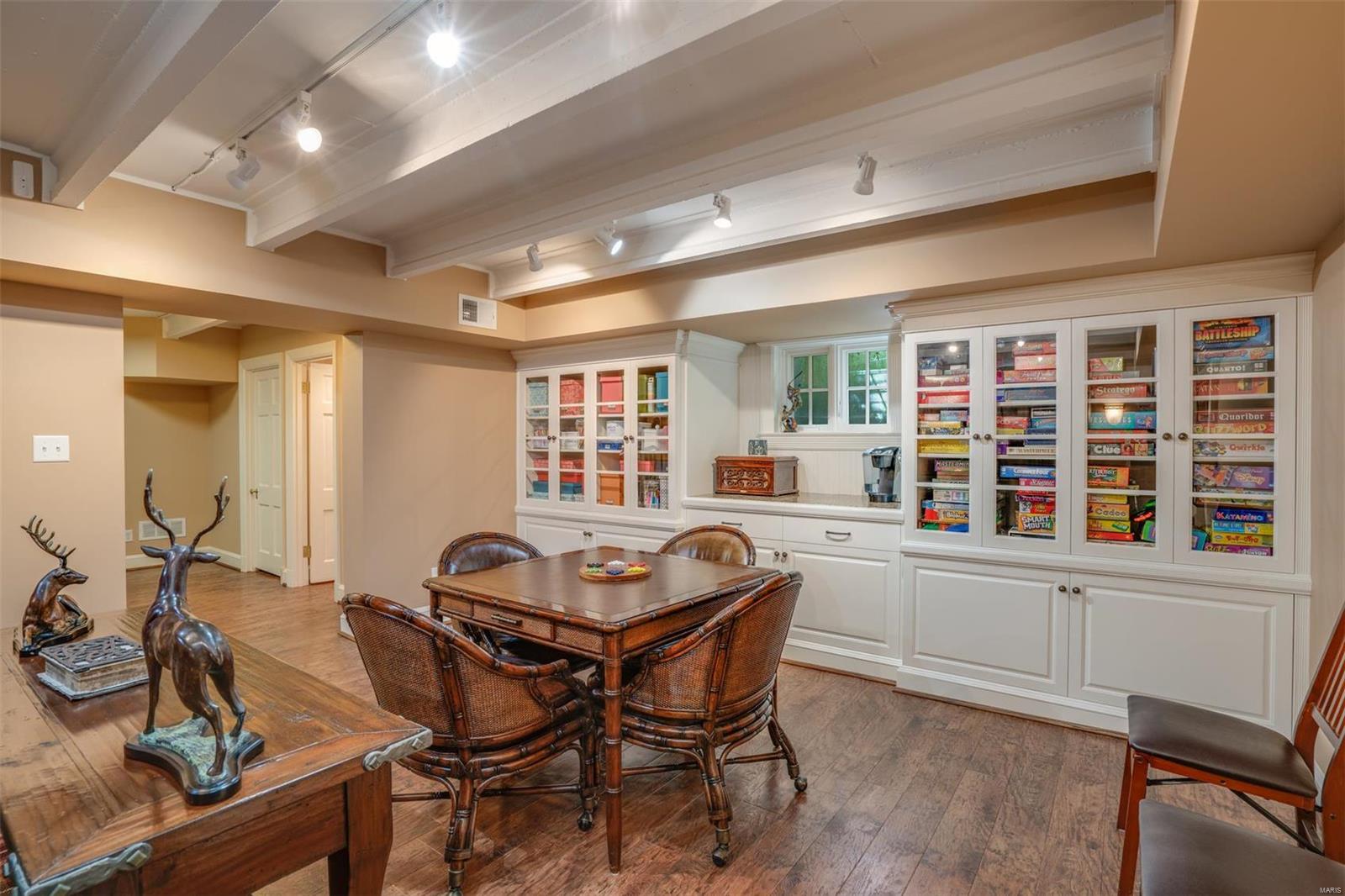 Ladue Acres - Residential