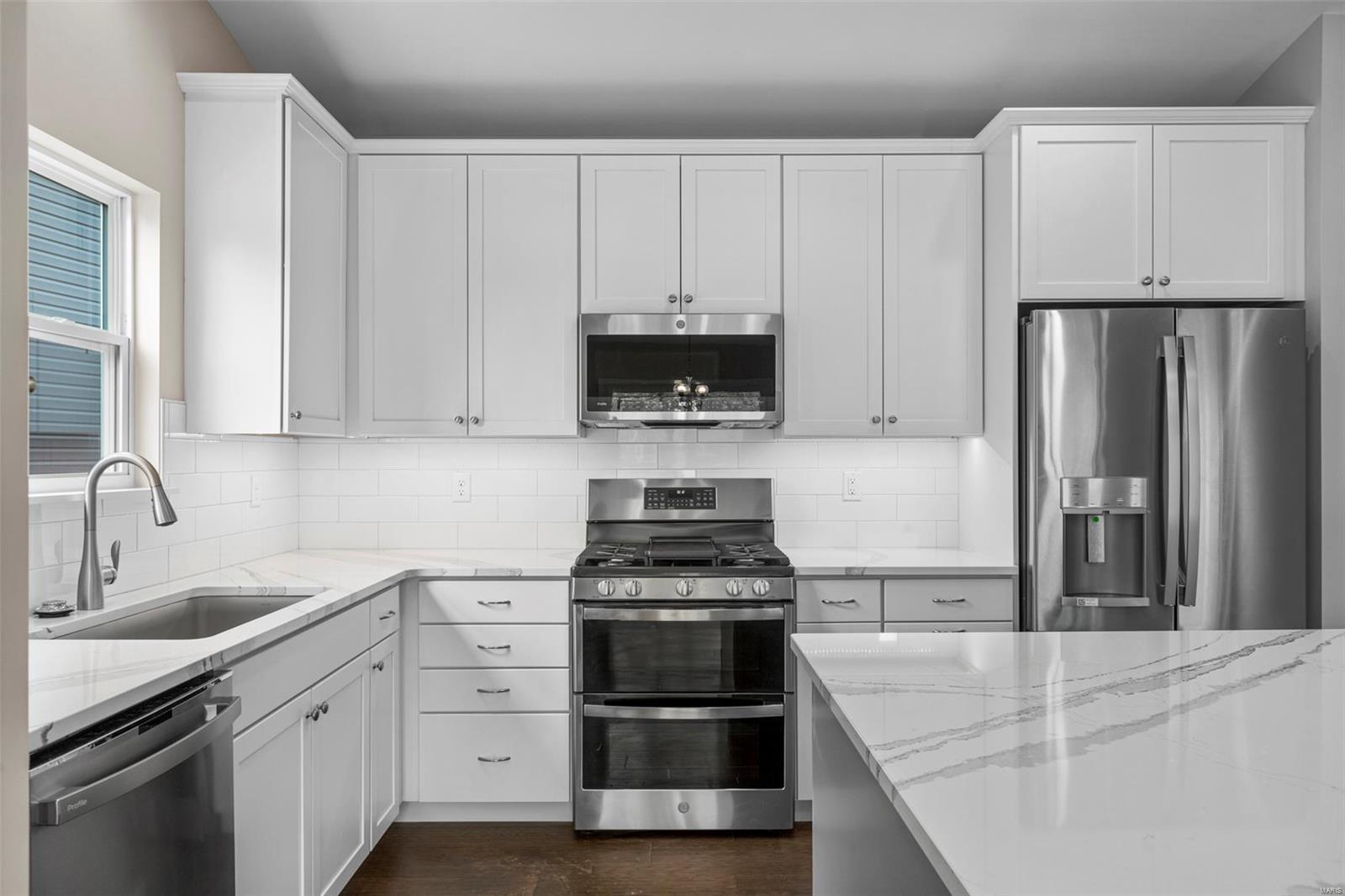 Parkview Manors - Residential