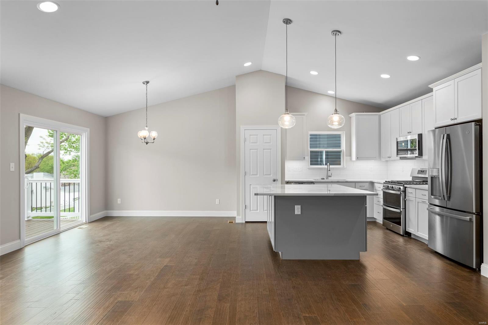 Parkview Manors - Residential