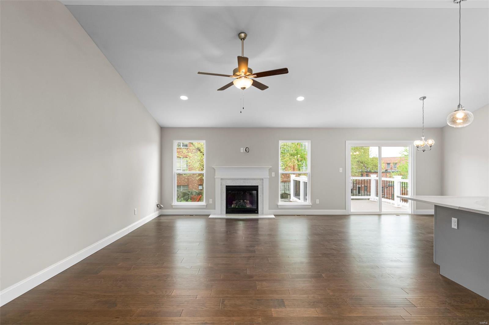 Parkview Manors - Residential