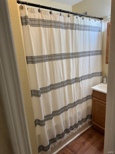 Alton, Illinois 62002, United States, 2 Bedrooms Bedrooms, ,1 BathroomBathrooms,Residential,Pending,37917