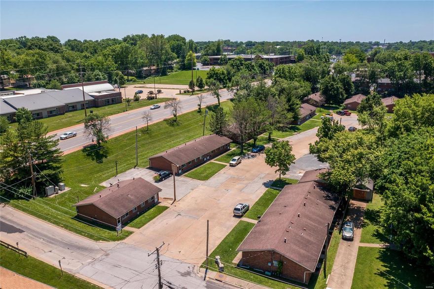 46-2 Bedroom Units throughout the complex consisting of 13 ranch-style buildings. Newer windows, hardwood floors, force heat, and central air, and updated kitchens and baths. Many units have granite countertops and ceramic tile flooring. Lots of parking throughout. Close to major highways and easy access to the airport and downtown.