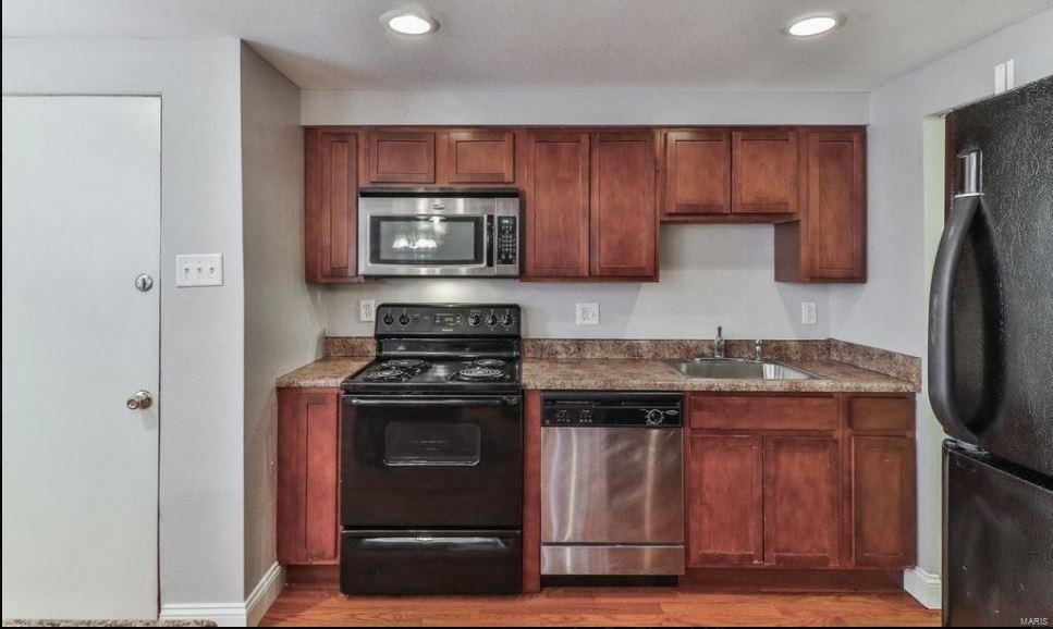 Blackberry Terrace 2nd Addition - Residential Income