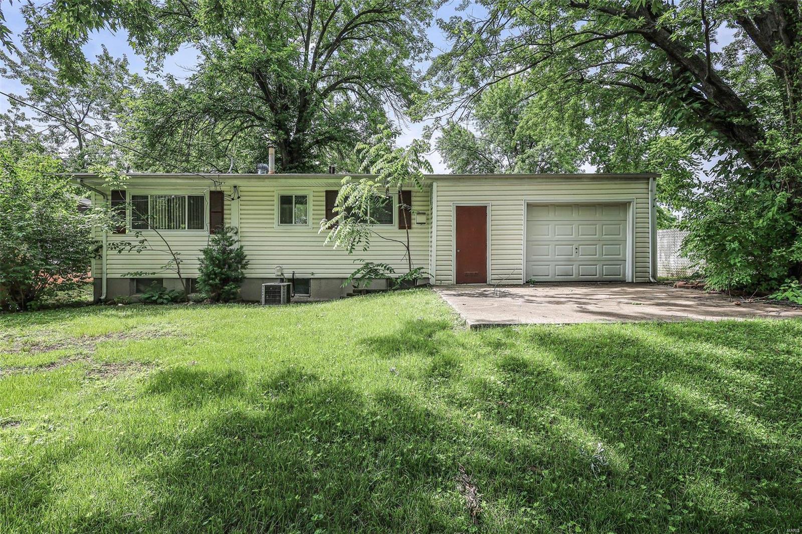 Borromeo Hills #2 - Residential