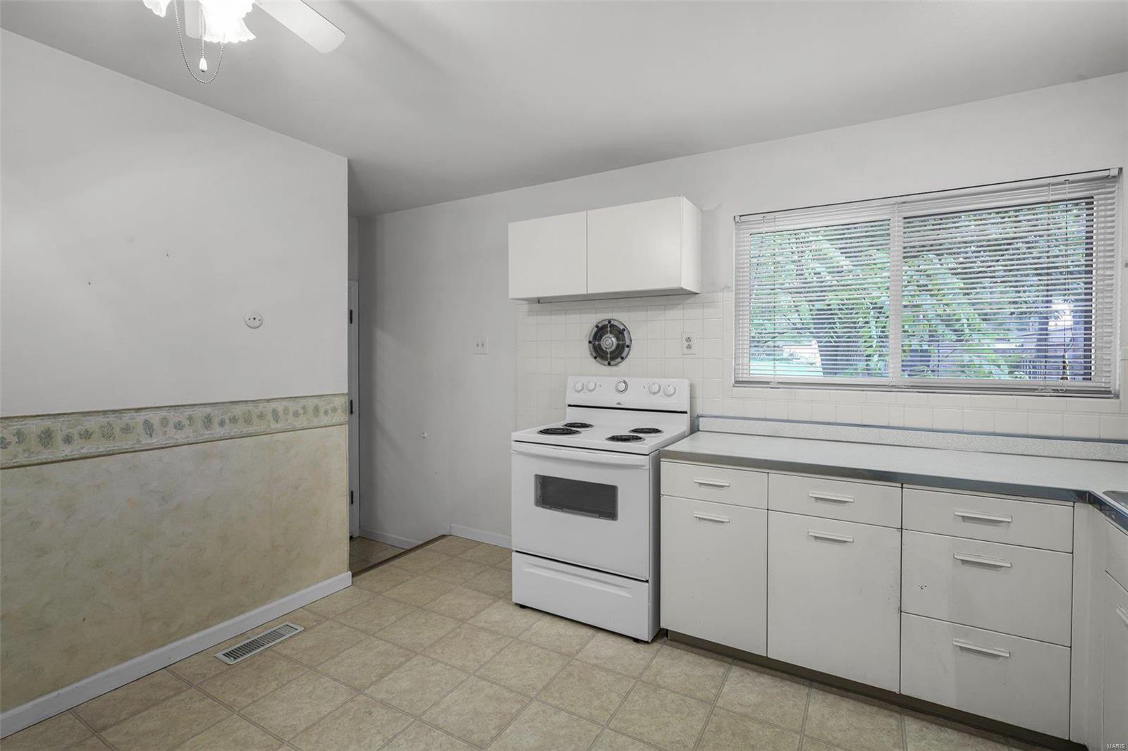 Borromeo Hills #2 - Residential