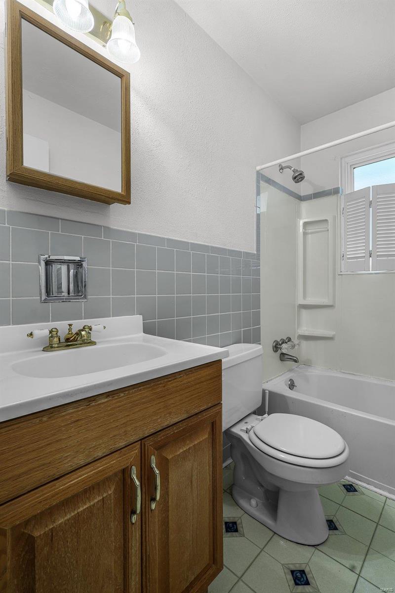 Borromeo Hills #2 - Residential