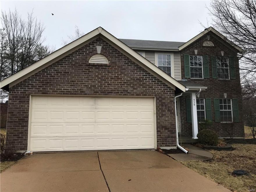 Lovely 3-bedroom and 2.5 bathroom house in the Clayton Ridge subdivision.  Features a large family room & dining room combo with a wood burning fireplace.  Brand new engineered bamboo wood floor in first floor and second floor. The large eat-in kitchen comes with brand new stainless steel appliances. A bay window and door provide easy access to the large deck and private back yard .  Spacious master bedroom suite with another two bedrooms upstairs.  Partial finished basement can be a recreation room.  New paint job.  Oversized 2-car garage.  Located in the great Rockwood School District, Owner prefers at least one-year lease or longer.