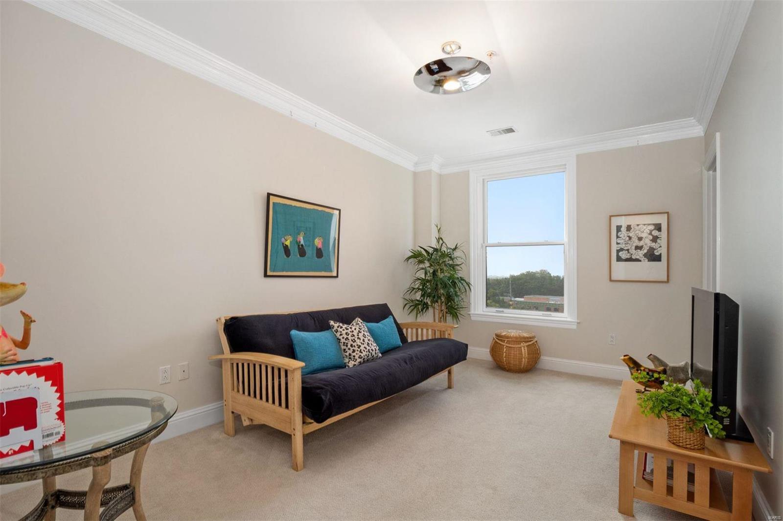 Residence At 800 S Hanley A Condo - Residential