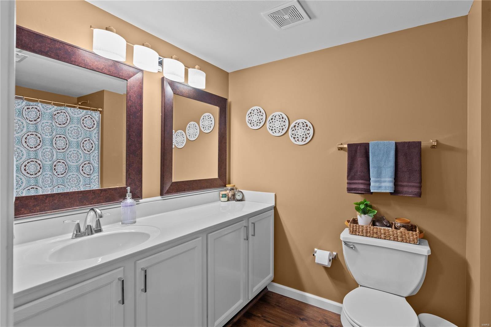 Arbor Creek Condo Two - Residential