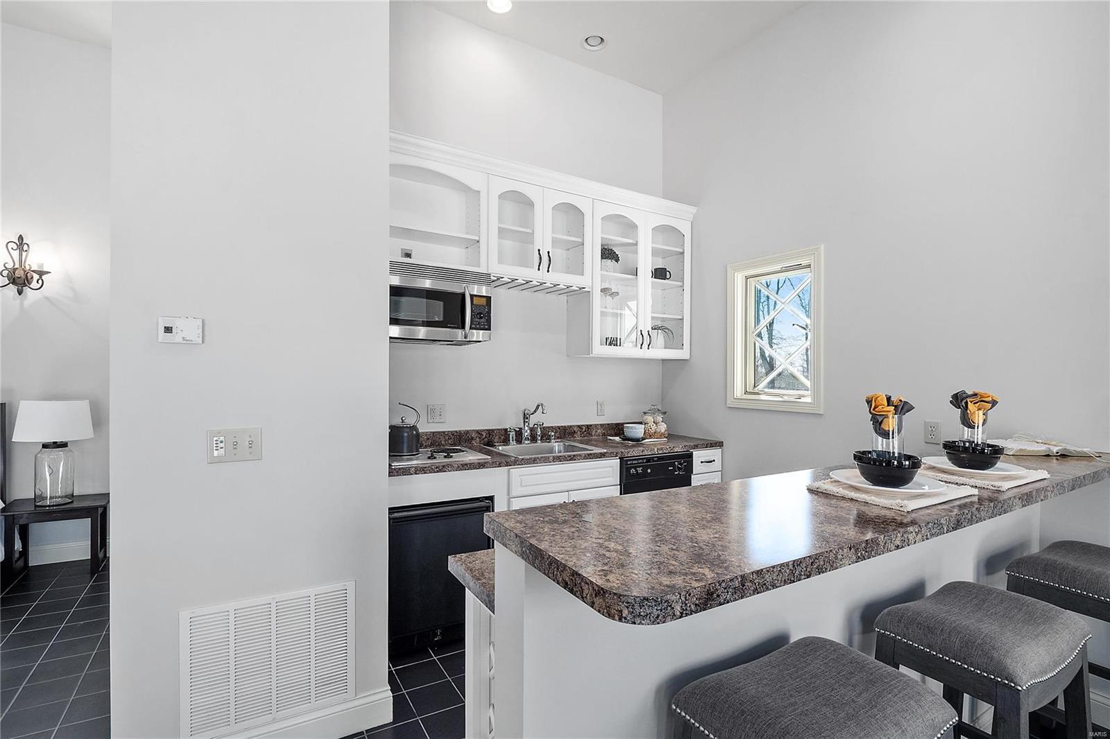 J C Thomassin Estate - Residential