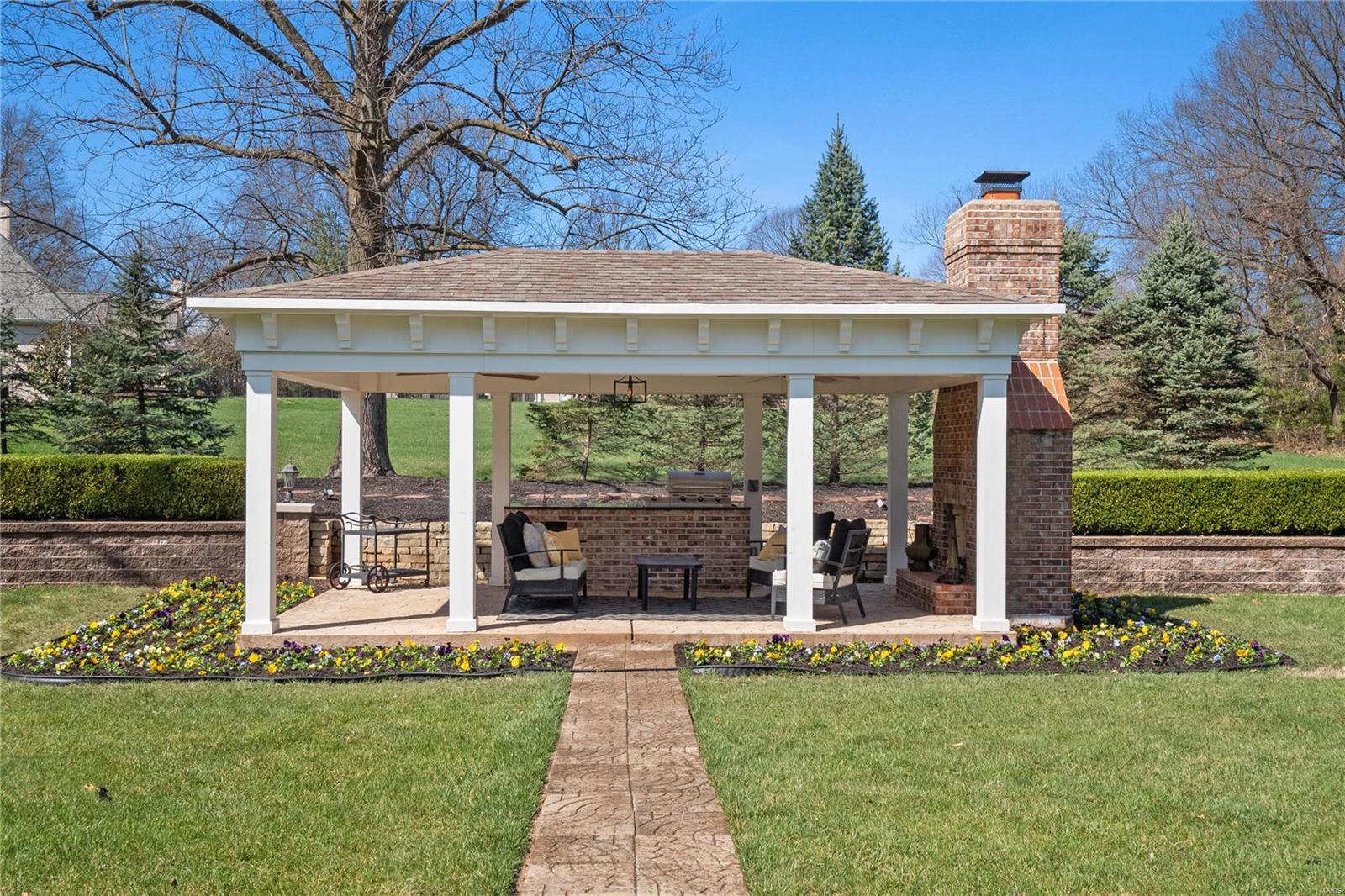 J C Thomassin Estate - Residential