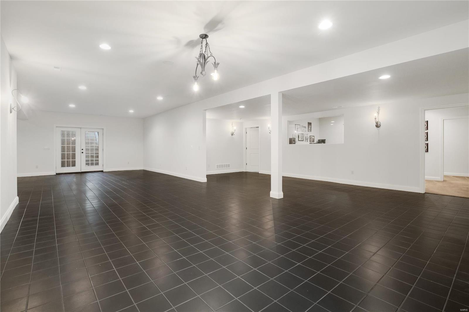 J C Thomassin Estate - Residential