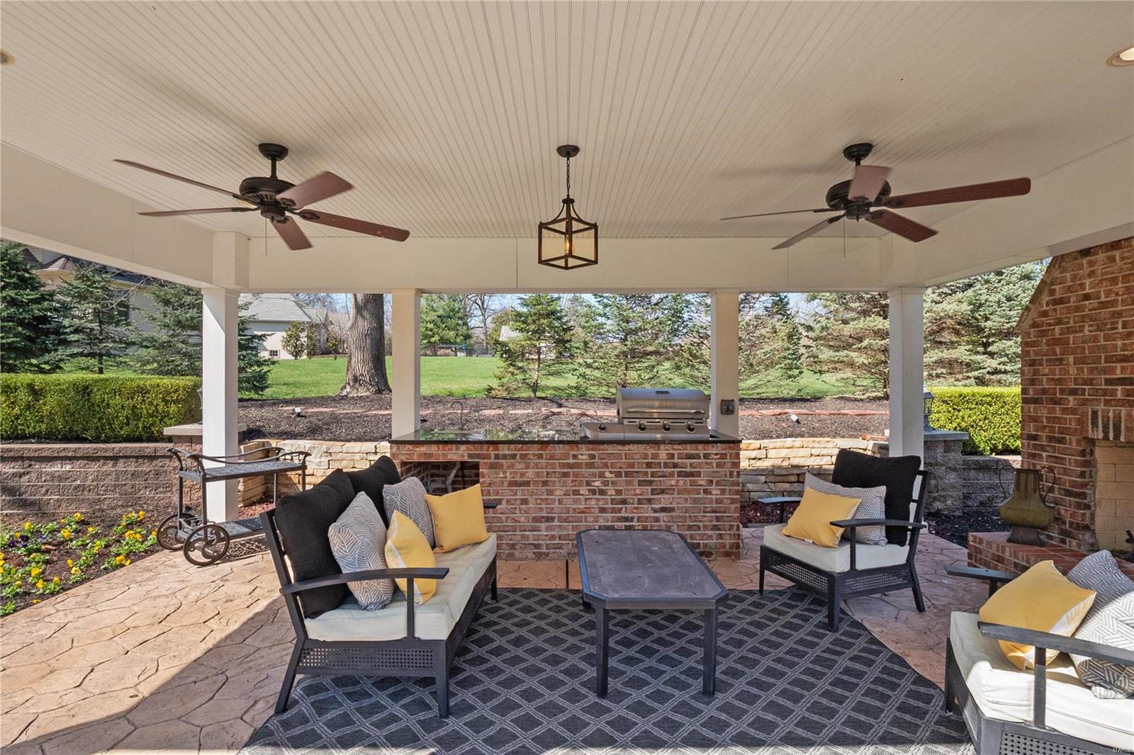 J C Thomassin Estate - Residential